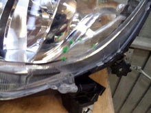 Laden Sie das Bild in den Galerie-Viewer, Frontscheinwerfer Mitsubishi Space Star RKC14545 Vorderseite Headlight