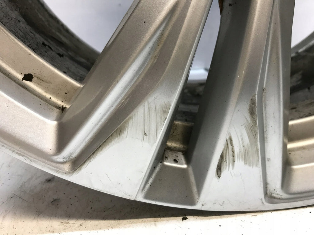 1x Alufelge 18 Zoll 8.0" 5x108 42ET Glanz Silber 32243390 Volvo V60 S60 FEL8566453302sq