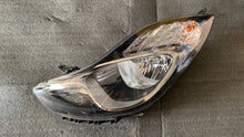 Load image into Gallery viewer, Frontscheinwerfer Hyundai Ix20 Links Scheinwerfer Headlight