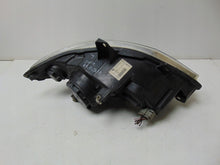 Laden Sie das Bild in den Galerie-Viewer, Frontscheinwerfer Mercedes-Benz Vito W639 A6398202861 Xenon Rechts oder Links