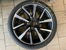 Laden Sie das Bild in den Galerie-Viewer, 1x Alufelge 17 Zoll 7.0" 4x108 32ET Glanz Schwarz 9825165080 Peugeot Rim Wheel FEL7951159731xm