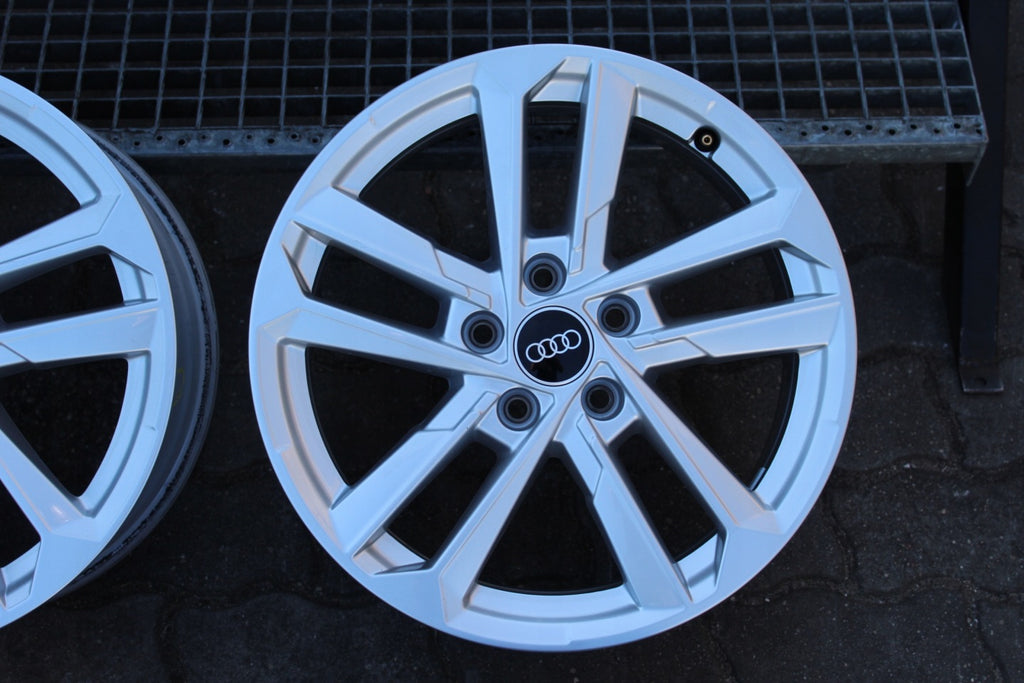 4x Alufelge 17 Zoll 6.5" 5x112 43ET Glanz Silber 8Y0601025L Audi A3 Rim Wheel FEL2458177779kv