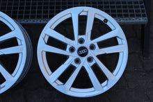 Load image into Gallery viewer, 4x Alufelge 17 Zoll 6.5" 5x112 43ET Glanz Silber 8Y0601025L Audi A3 Rim Wheel FEL2458177779kv