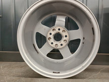 Load image into Gallery viewer, 1x Alufelge 16 Zoll 7.0" 5x112 35ET Glanz Silber 8W0601025 Audi A4 Rim Wheel FEL6214347322zn