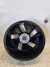 Load image into Gallery viewer, 1x Alufelge 18 Zoll 7.5&quot; 5x112 50ET Glanz 10A601025G Audi Mg Rim Wheel