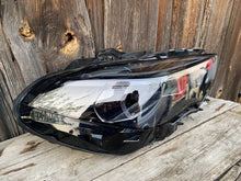Laden Sie das Bild in den Galerie-Viewer, Frontscheinwerfer BMW F44 6211-5A17BC2-03 LED Rechts Scheinwerfer Headlight