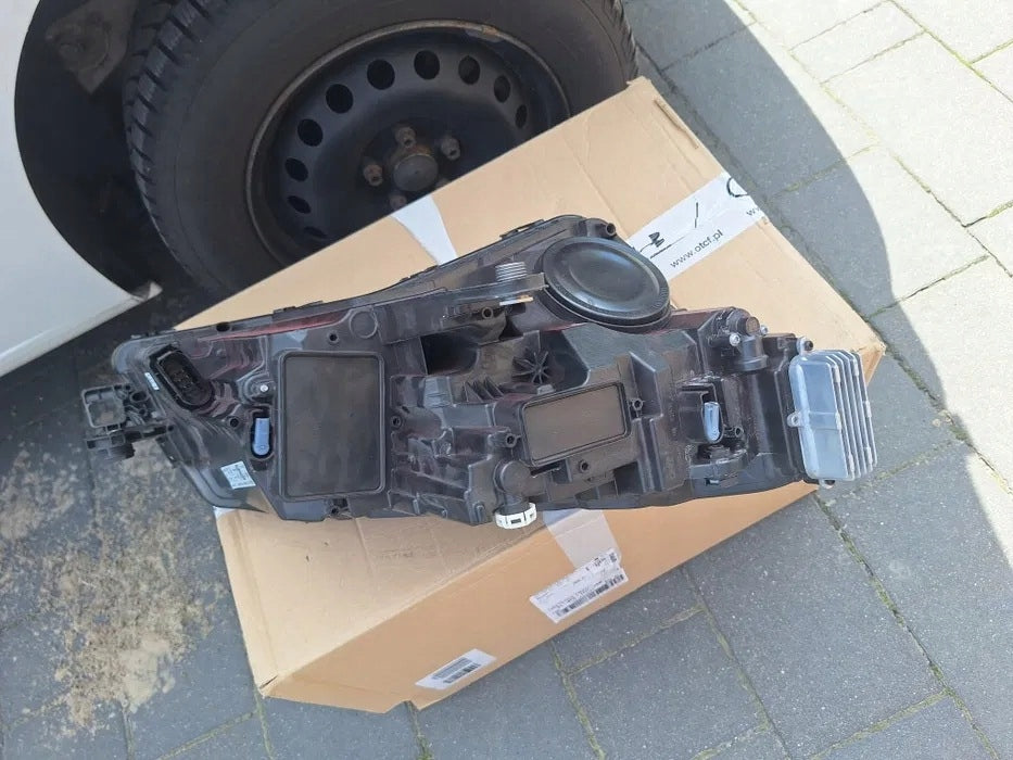 Frontscheinwerfer Skoda Superb III 3V1941015C LED Links Scheinwerfer Headlight