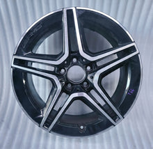 Laden Sie das Bild in den Galerie-Viewer, 1x Alufelge 18 Zoll 7.5&quot; 5x112 49ET A1774011500 Mercedes-Benz Cla C118 Rim Wheel