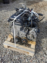 Laden Sie das Bild in den Galerie-Viewer, Motor Mitsubishi Space Star 3A92 1.2 48TKm Benzin Engine Komplett MOT3286048402ey
