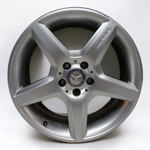 Load image into Gallery viewer, 1x Alufelge 18 Zoll 7.0&quot; 5x112 49ET Glanz Silber A1694011602 Mercedes-Benz W169