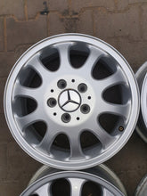 Load image into Gallery viewer, 4x Alufelge 16 Zoll 5.5" 5x112 54ET Glanz Silber A1634011602 Mercedes-Benz FEL1256350720ep