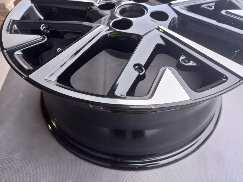 1x Alufelge 17 Zoll 7.0" 4x108 32ET 672044871 Opel Corsa F Rim Wheel FEL2530919839zu