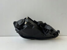 Load image into Gallery viewer, Frontscheinwerfer VW Caddy III 2K5941005A Links Scheinwerfer Headlight SCH4364470564vq