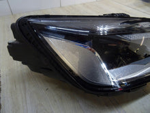 Laden Sie das Bild in den Galerie-Viewer, Frontscheinwerfer Audi A4 B9 8W0941012 85122000 LED Rechts Headlight SCH3224496733wv