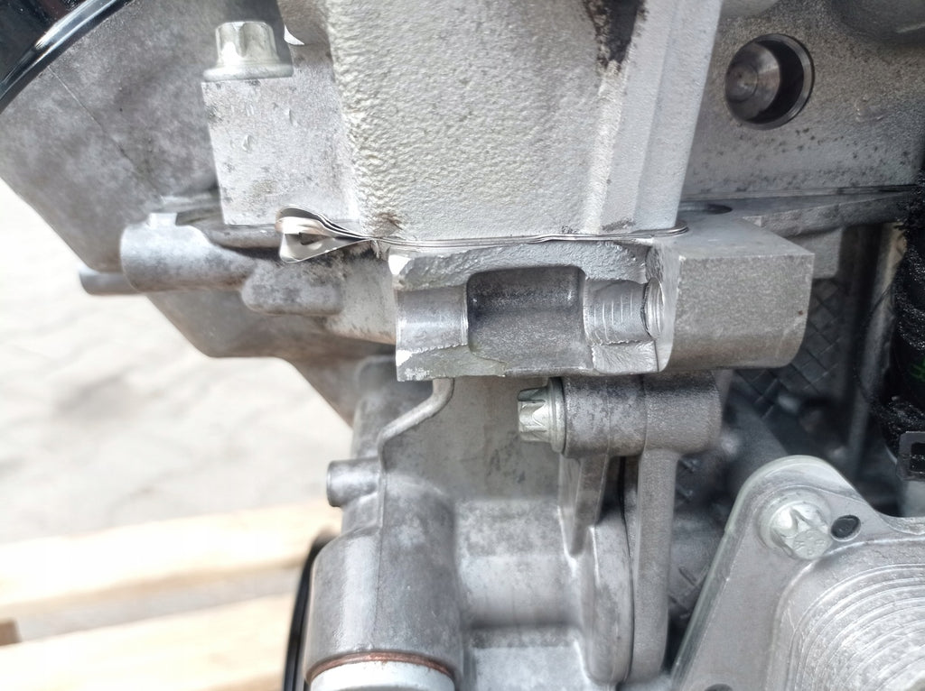 Motor Mercedes-Benz W204 W212 274910 1.6 CGI 40TKm Benzin Engine Unkomplett