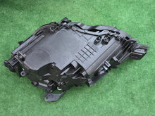 Laden Sie das Bild in den Galerie-Viewer, Frontscheinwerfer Volvo Xc60 32396574 Rechts Scheinwerfer Headlight SCH1534934041sf