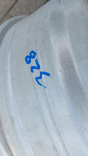 Load image into Gallery viewer, 1x Alufelge 17 Zoll 7.0" 5x112 48 5ET A2054015500 Mercedes-Benz W205 Rim Wheel FEL3063564285ah
