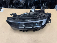 Laden Sie das Bild in den Galerie-Viewer, Frontscheinwerfer Opel 9851881680 LED Links Scheinwerfer Headlight SCH7923809988bs