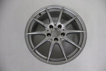 Laden Sie das Bild in den Galerie-Viewer, 1x Alufelge 17 Zoll 6.5" 5x112 49ET A2464010102 87169090 Mercedes-Benz W246 W242 FEL9055146149zp