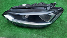 Laden Sie das Bild in den Galerie-Viewer, Frontscheinwerfer VW Touran 5TB941005A Links Scheinwerfer Headlight