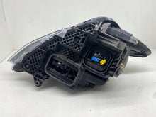 Laden Sie das Bild in den Galerie-Viewer, Frontscheinwerfer Mercedes-Benz Vito W447 A4479069700 LED Links Headlight