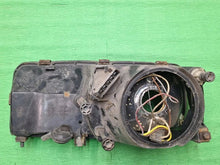 Laden Sie das Bild in den Galerie-Viewer, Frontscheinwerfer Ford Sierra 54518163 Rechts Scheinwerfer Headlight SCH9176544113xz