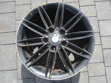 Laden Sie das Bild in den Galerie-Viewer, 1x Alufelge 17 Zoll 7.5&quot; 5x120 47ET BMW 1 Rim Wheel