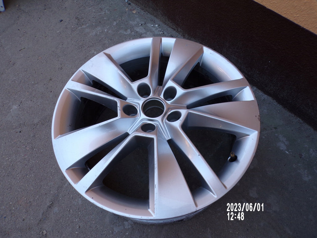 1x Alufelge 18 Zoll 7.0" 5x112 43ET 565601025C Skoda Kodiaq Rim Wheel