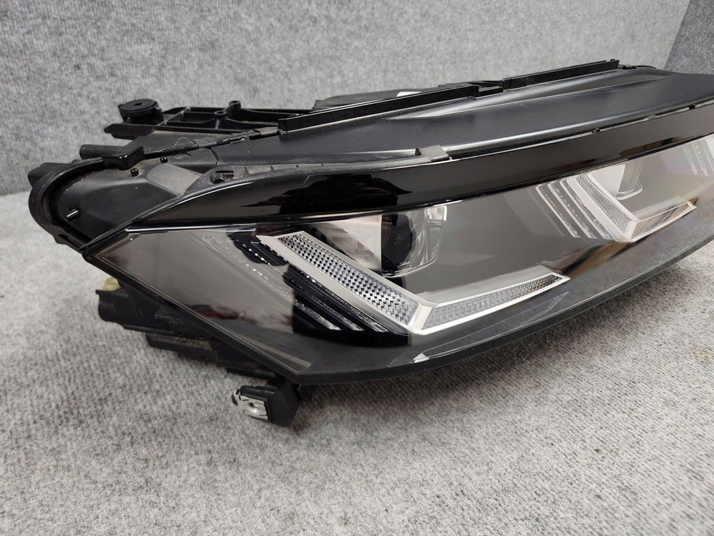 Frontscheinwerfer VW Touareg 761941082H LED Rechts Scheinwerfer Headlight SCH5897481701ak