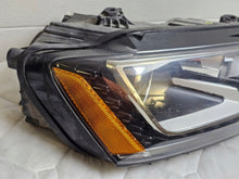 Laden Sie das Bild in den Galerie-Viewer, Frontscheinwerfer VW Jetta IV 5C7941752 8K0941597 4H094132 Xenon Rechts SCH3090704539cu