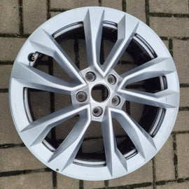 1x Alufelge 18 Zoll 7.0