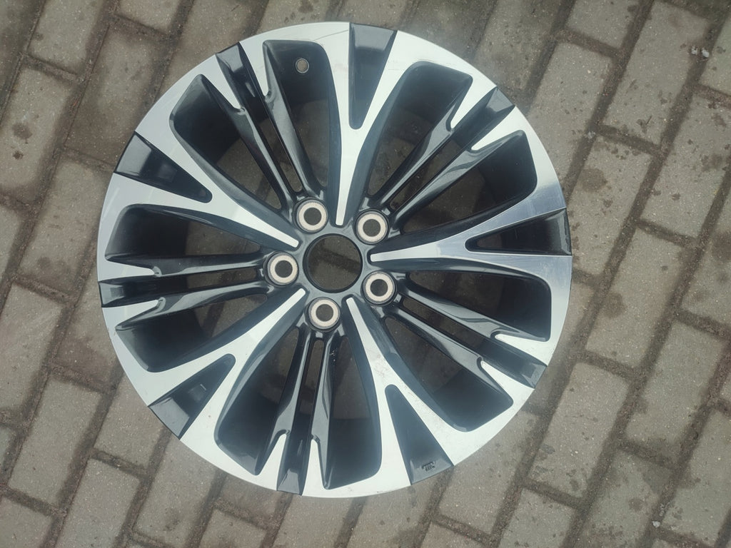 1x Alufelge 18 Zoll 7.0" 5x114.3 Toyota Chr Rim Wheel FEL3453300695gx