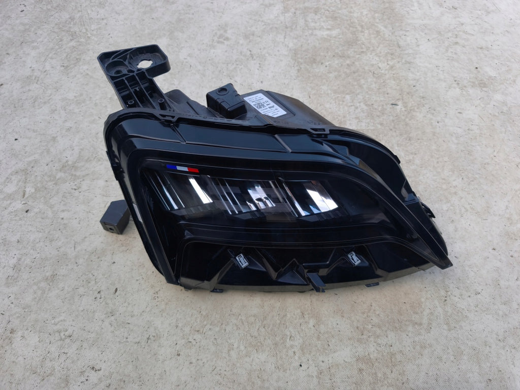 Frontscheinwerfer Renault E-Tech 260104669R Rechts Scheinwerfer Headlight SCH5968252306gb
