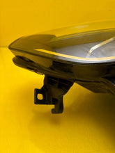 Laden Sie das Bild in den Galerie-Viewer, Frontscheinwerfer Renault Megane 260602792R LED Links Scheinwerfer Headlight SCH9921102131oa