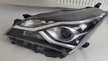 Load image into Gallery viewer, Frontscheinwerfer Toyota Yaris Ein Stück (Rechts oder Links) Headlight SCH3490931308ks