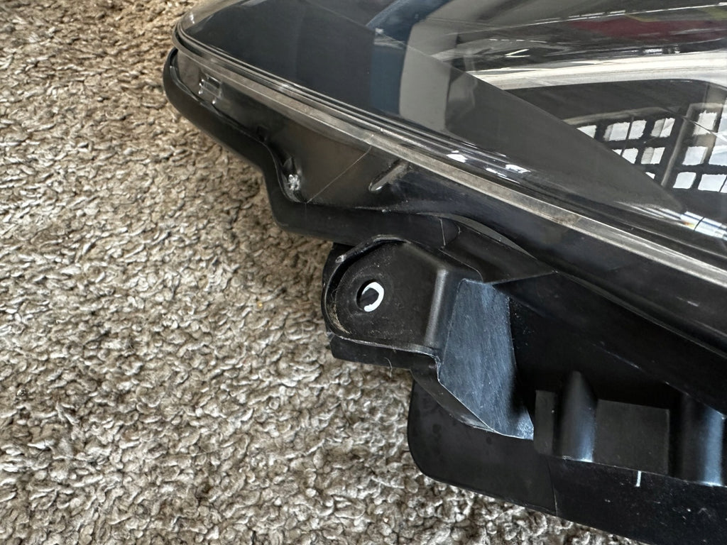 Frontscheinwerfer Toyota Yaris Rechts Scheinwerfer Headlight SCH6744149274zu