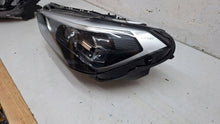 Laden Sie das Bild in den Galerie-Viewer, Frontscheinwerfer BMW X1 F48 90178486Z003 Links Scheinwerfer Headlight SCH8804935605ck