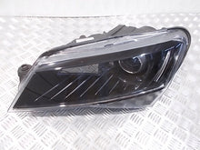 Laden Sie das Bild in den Galerie-Viewer, Frontscheinwerfer Skoda Superb III 3V1941015B Xenon Links Scheinwerfer Headlight