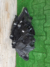 Laden Sie das Bild in den Galerie-Viewer, Frontscheinwerfer BMW 2 F22 F23 8738680 LED Rechts Scheinwerfer Headlight SCH5247398768ng