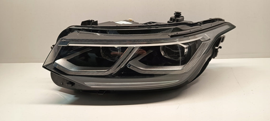 Frontscheinwerfer VW Tiguan Allspace 5NN941081D Full LED Links Headlight