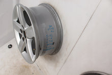 Load image into Gallery viewer, 1x Alufelge 16 Zoll 7.0&quot; 5x112 46ET Glanz Silber 8K0071496 Audi Rim Wheel