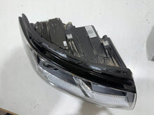 Load image into Gallery viewer, Frontscheinwerfer VW 7L1941036B Full LED Ein Satz Scheinwerfer Headlight SCH2308248890vc