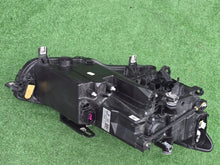 Laden Sie das Bild in den Galerie-Viewer, Frontscheinwerfer Seat Leon 5FB941007F Links Scheinwerfer Headlight SCH2298154331fy