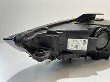 Laden Sie das Bild in den Galerie-Viewer, Frontscheinwerfer Audi A3 8V0941006 Xenon Rechts Scheinwerfer Headlight SCH5649496746ee