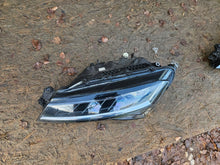 Load image into Gallery viewer, Frontscheinwerfer Skoda Superb III 3V1941015D LED Links Scheinwerfer Headlight