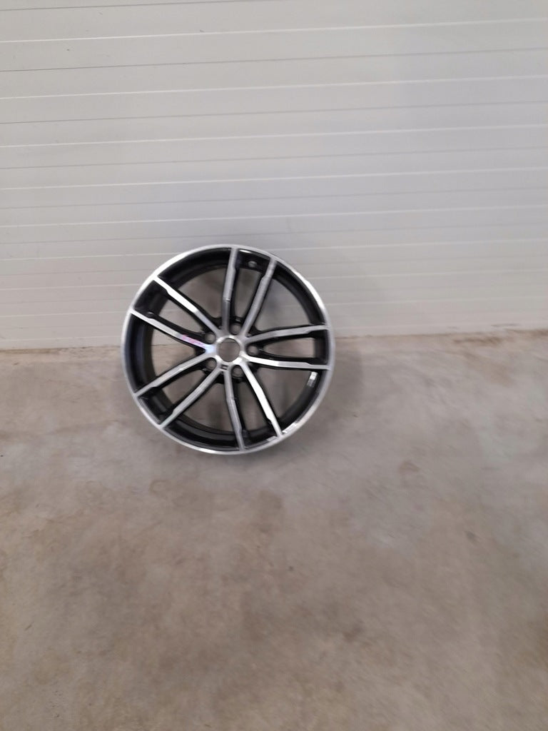 1x Alufelge 18 Zoll 8.0" 5x112 BMW 5 G31 G30 Rim Wheel FEL9412361842hr