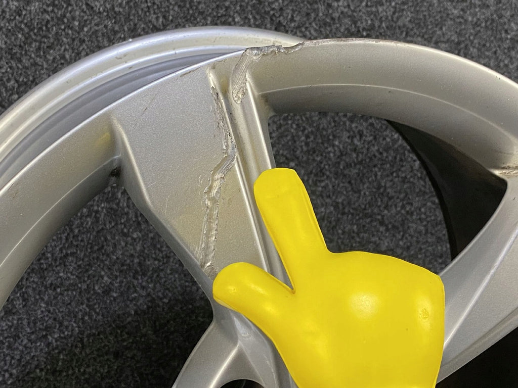 1x Alufelge 17 Zoll 7.5" 5x112 38ET Glanz Silber 8W0601025 Audi A4 B9 Rim Wheel