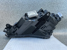 Laden Sie das Bild in den Galerie-Viewer, Frontscheinwerfer Skoda Superb III 3V1941016D Full LED Rechts Headlight SCH3383622097qo
