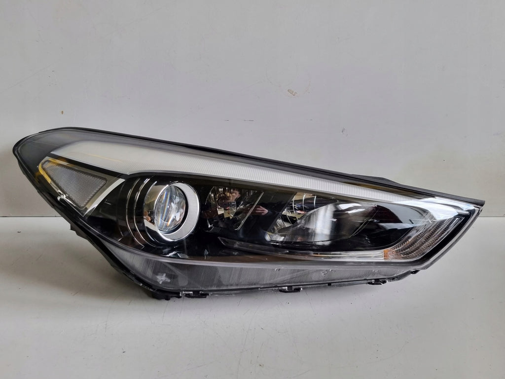 Frontscheinwerfer Hyundai Tucson 92102-D7100 Rechts Scheinwerfer Headlight