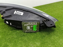 Laden Sie das Bild in den Galerie-Viewer, Frontscheinwerfer Ford Focus JX7B-13E017-AE LED Ein Stück (Rechts oder Links) SCH6200796795mx
